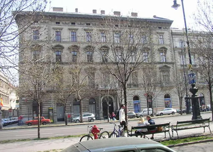 Adagio Hostel 1.0 Oktogon Budapest